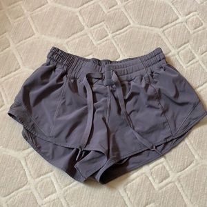 Lululemon running shorts 2.5 inches